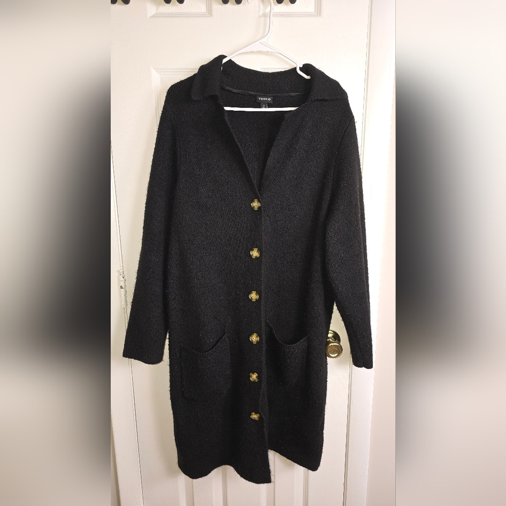 Torrid size 2 longer winter jumper sweater